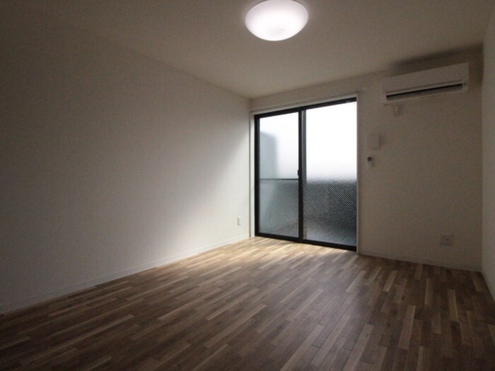 物件内観写真11　(居室)