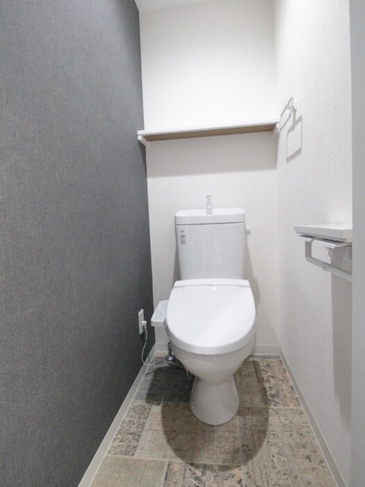 物件内観写真13　(トイレ)