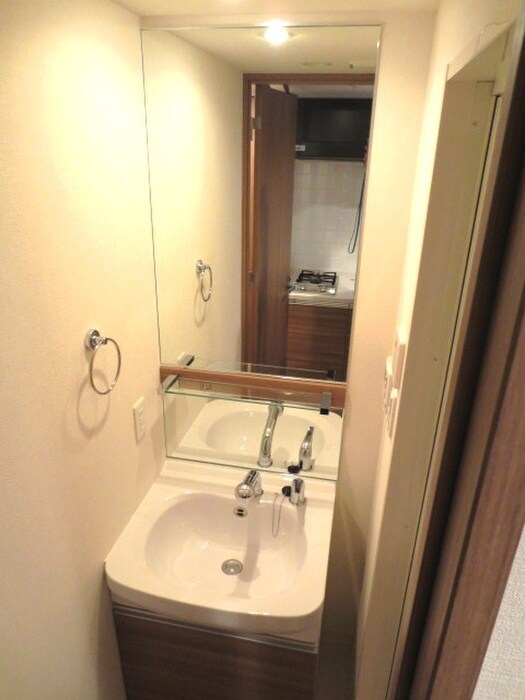 物件内観写真13　(洗面)