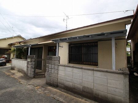 国松町一戸建外観写真