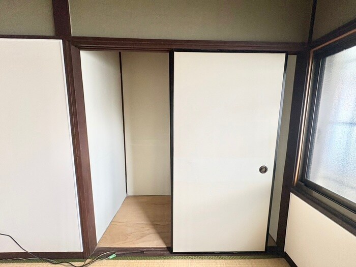 物件内観写真13　(収納)