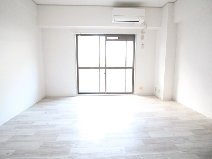 物件内観写真5　(居室)