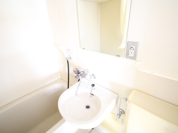 物件内観写真13　(洗面)