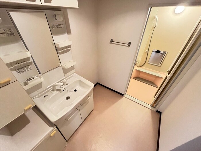 物件内観写真10　(洗面)