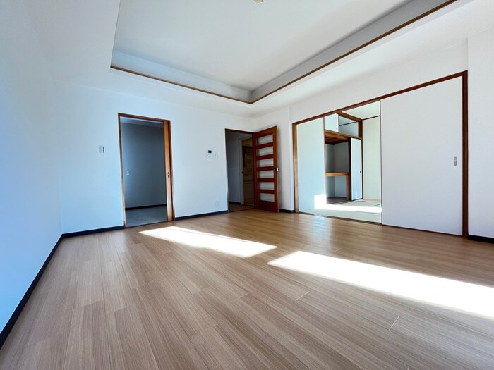 物件内観写真13　(居室)