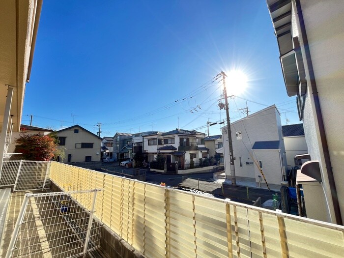 物件内観写真22　(室内からの展望)