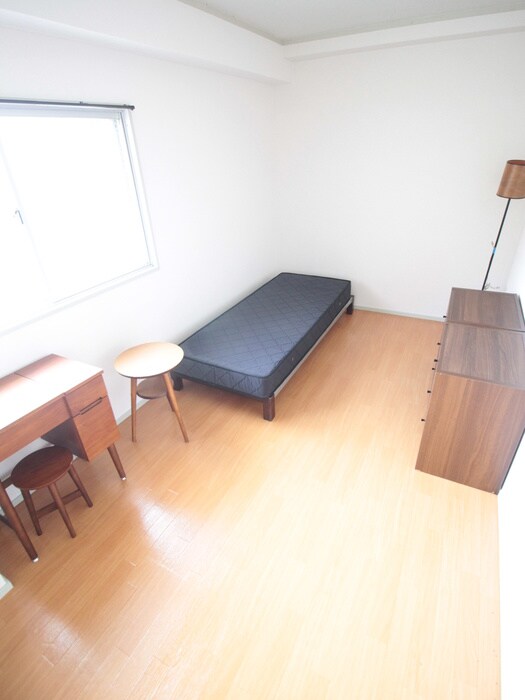 物件内観写真12　(居室)