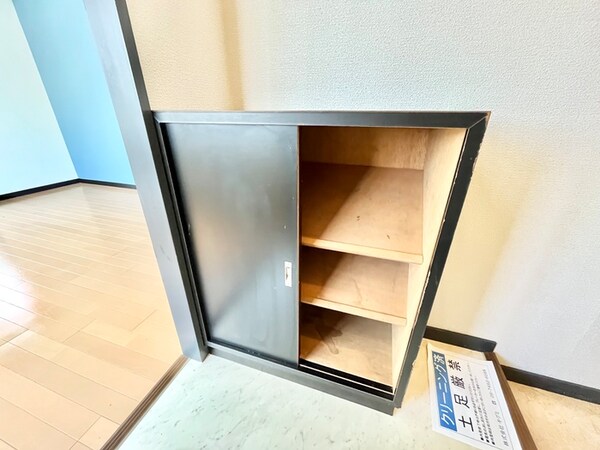靴箱