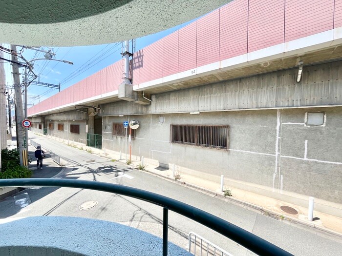 物件内観写真22　(室内からの展望)