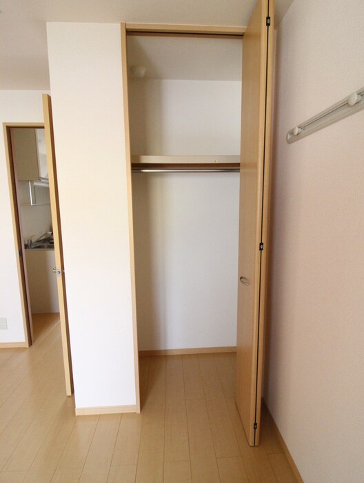 物件内観写真14　(収納)