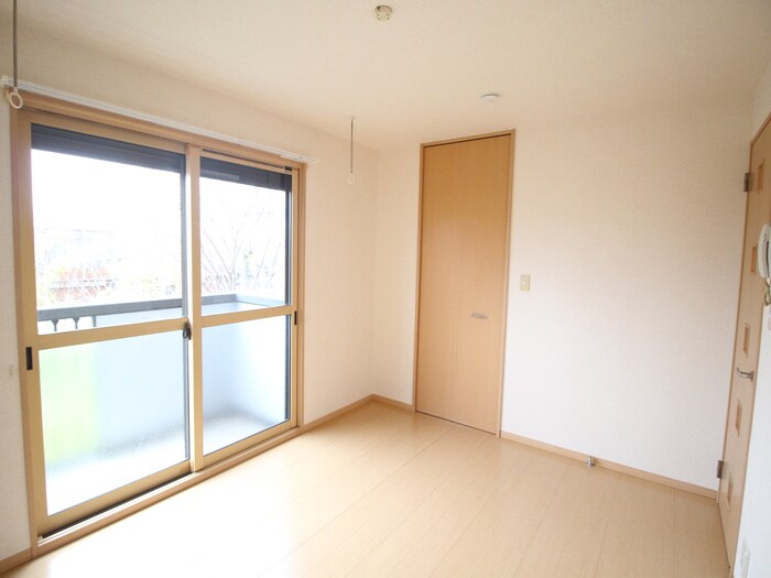 物件内観写真14　(居室)