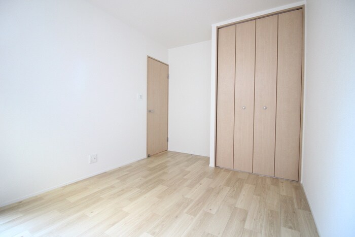 物件内観写真5　(居室)