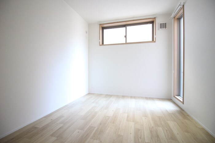 物件内観写真16　(居室)
