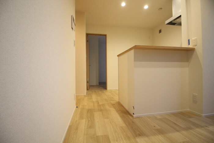 物件内観写真19　(廊下)