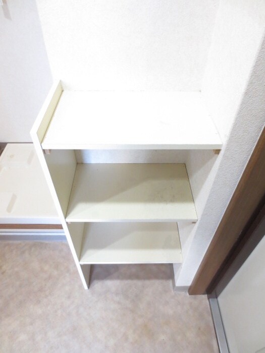 物件内観写真15　(靴箱)