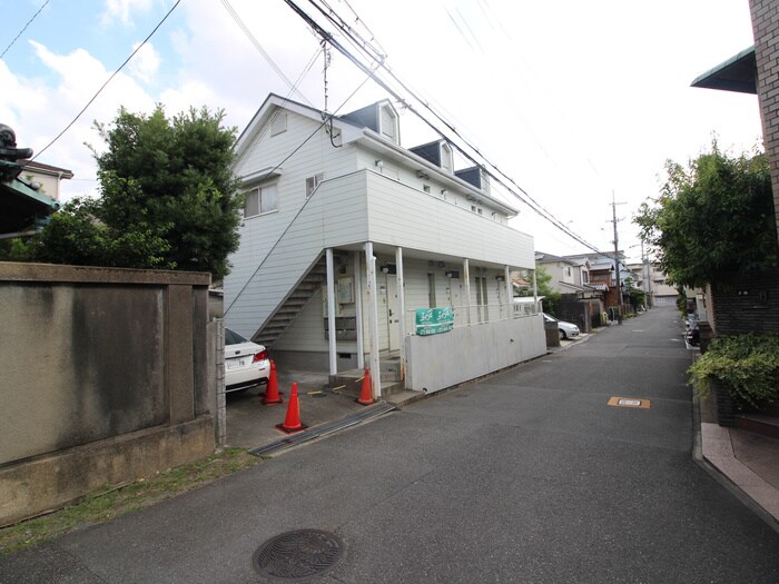 物件外観写真6　(周辺環境)