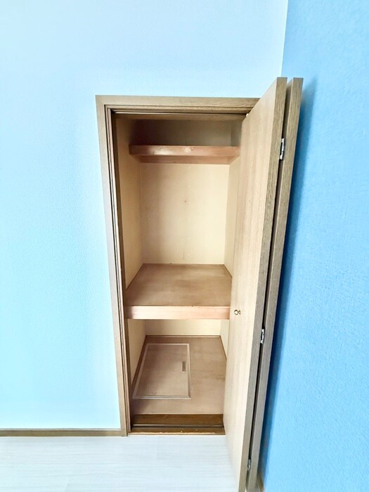 物件内観写真15　(収納)