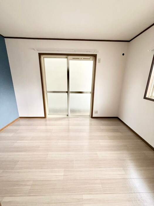 物件内観写真19　(居室)