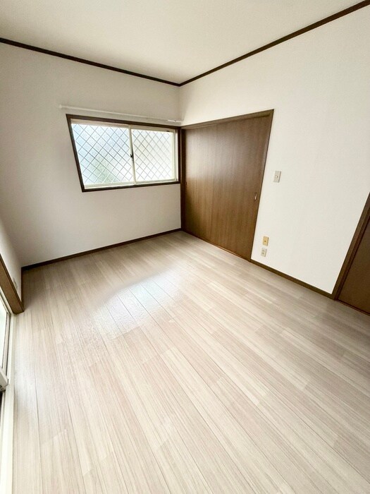 物件内観写真22　(居室)