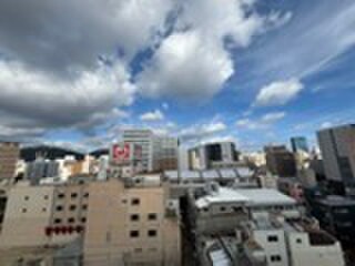 物件内観写真16　(室内からの展望)