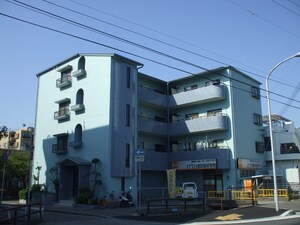 サンパレス田中外観写真