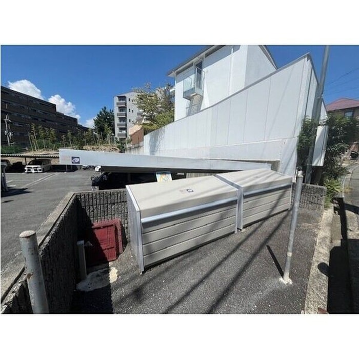 物件外観写真3　(建物設備)