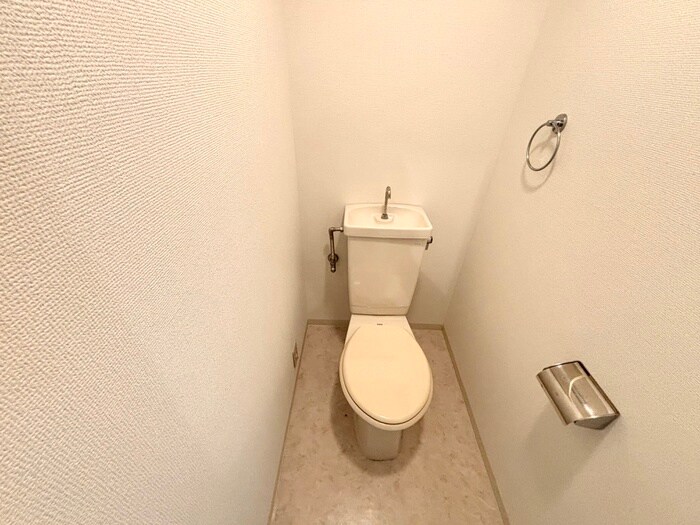 物件内観写真11　(トイレ)
