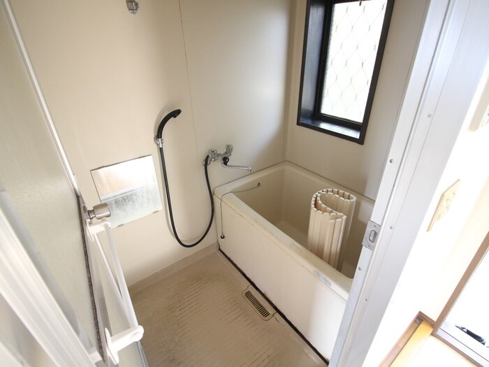 物件内観写真12　(バス／シャワールーム等)
