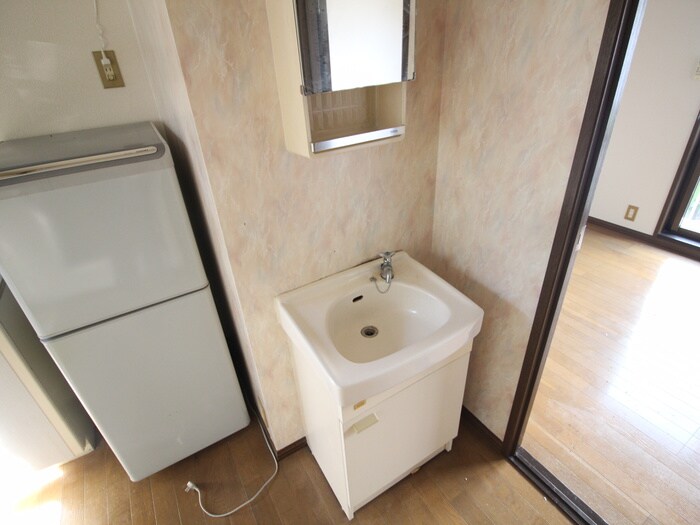 物件内観写真13　(洗面)