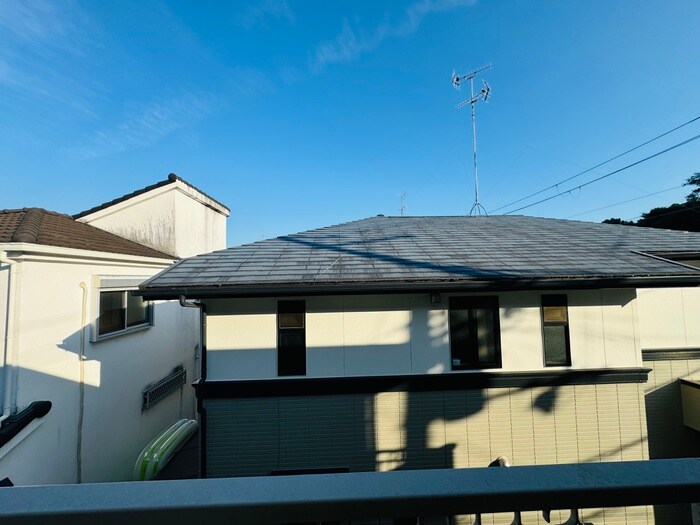 物件内観写真15　(室内からの展望)