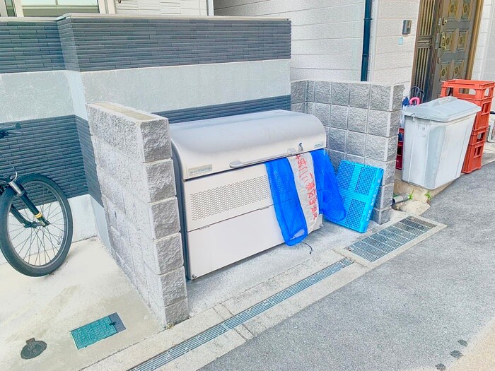 物件外観写真6　(建物設備)