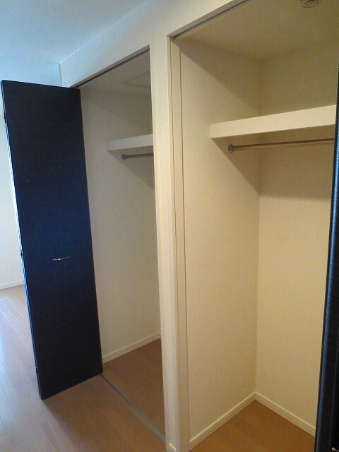 物件内観写真7　(収納)