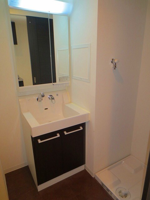 物件内観写真11　(洗面)