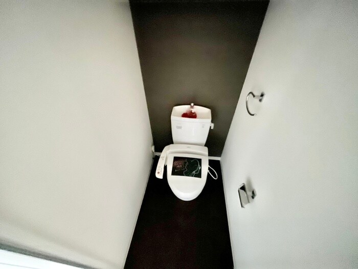 物件内観写真11　(トイレ)