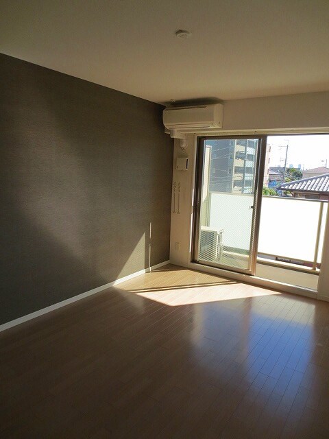 物件内観写真15　(居室)