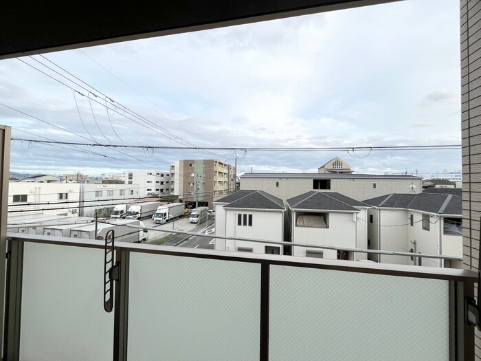 物件内観写真18　(室内からの展望)