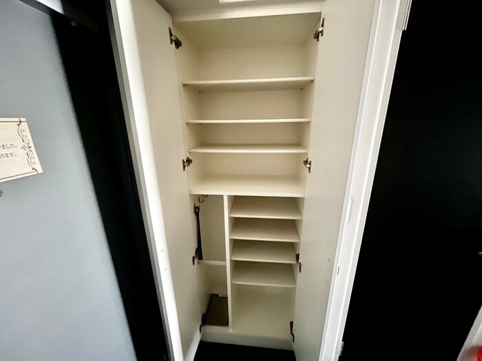 物件内観写真20　(靴箱)