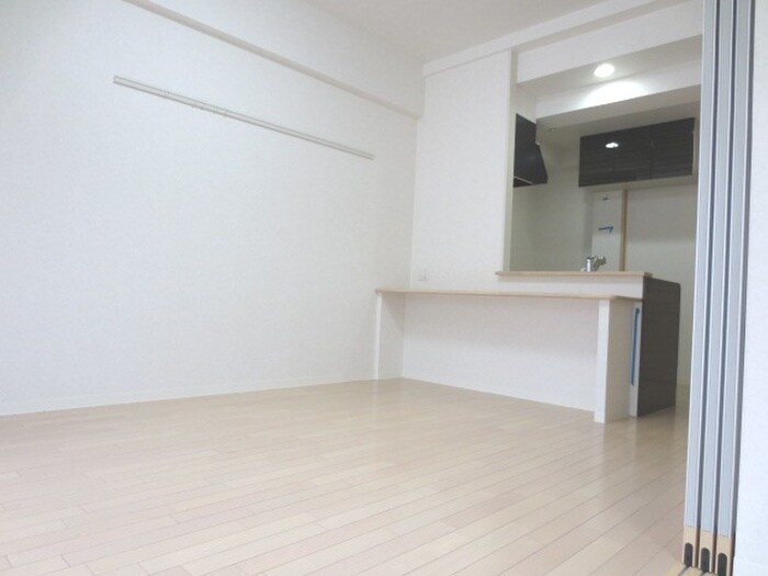 物件内観写真6　(居室)