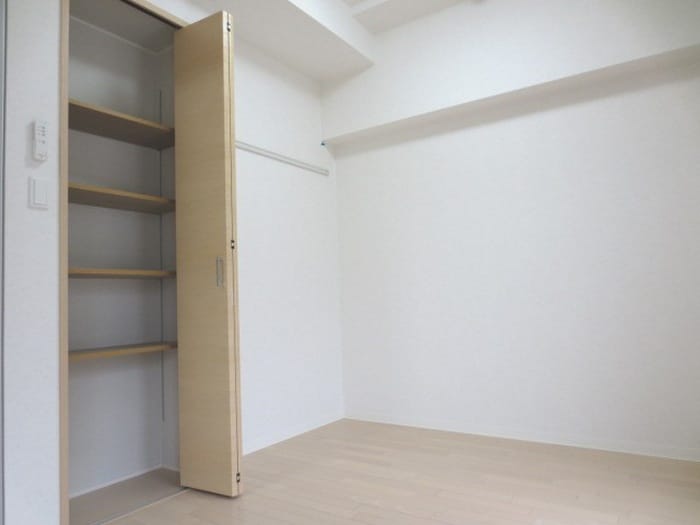 物件内観写真8　(収納)