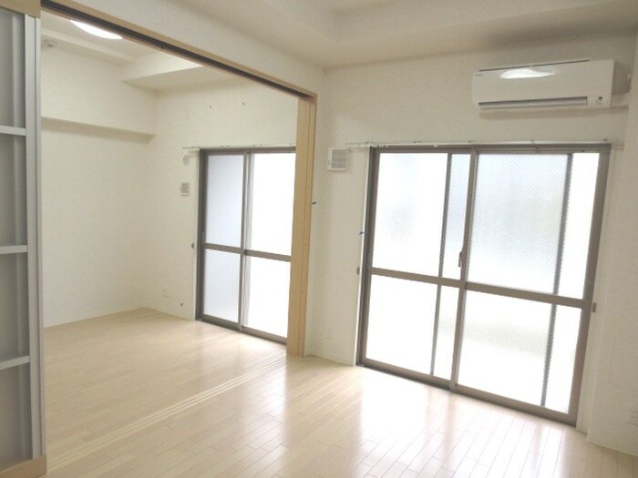 物件内観写真11　(居室)