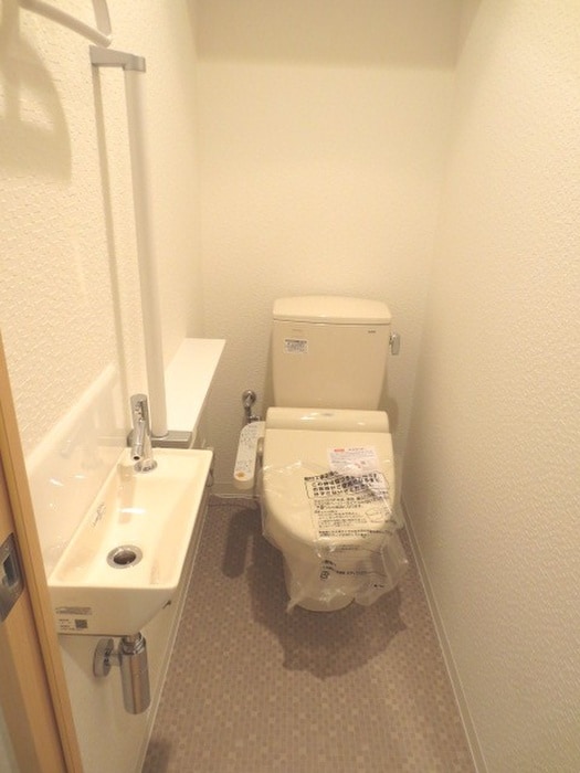 物件内観写真19　(トイレ)