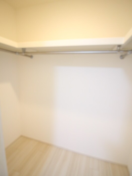 物件内観写真16　(収納)