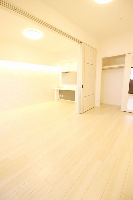 物件内観写真19　(居室)