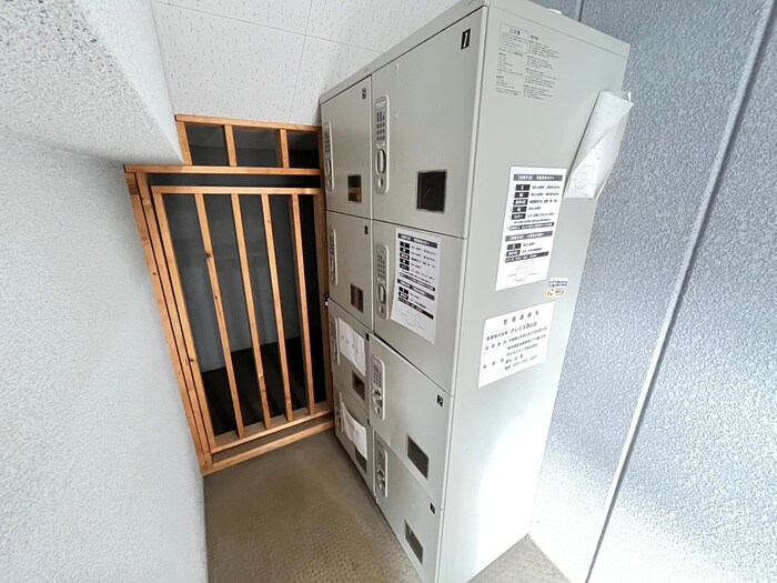 物件外観写真6　(建物設備)