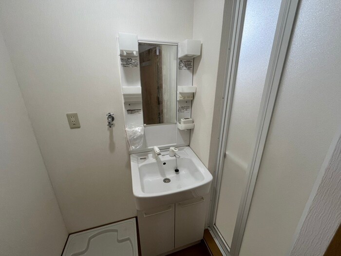 物件内観写真11　(洗面)
