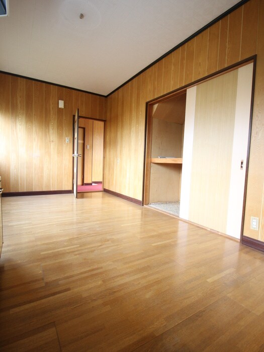 物件内観写真13　(居室)