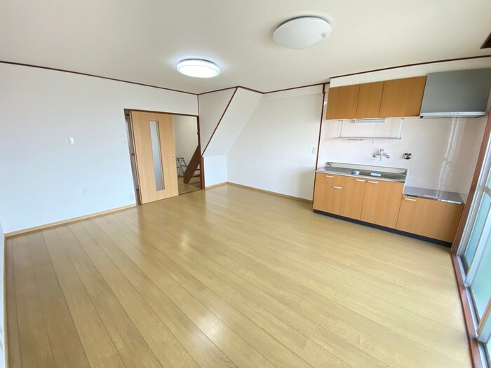 物件内観写真19　(居室)