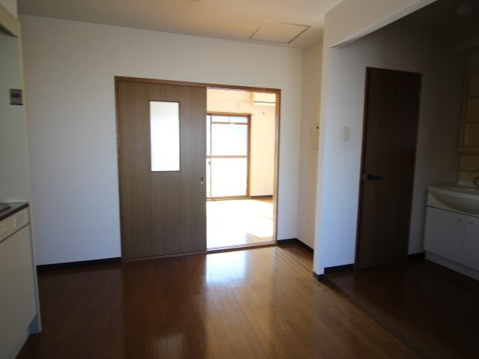 物件内観写真7　(居室)