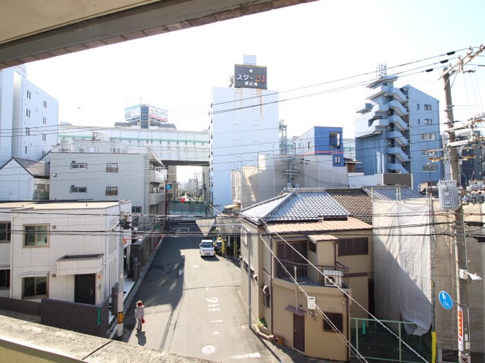 物件内観写真15　(室内からの展望)