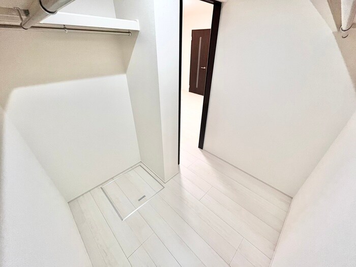 物件内観写真8　(収納)